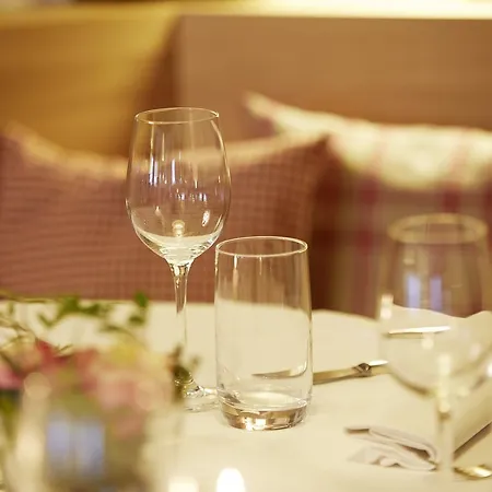 Zu Den Linden Oberhundem