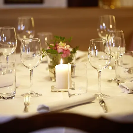 Zu Den Linden Oberhundem